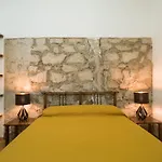 Celia House Apartment *